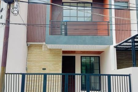 Rumah Dijual di Perumahan Rungkut Mapan Tengah Surabaya Timur
