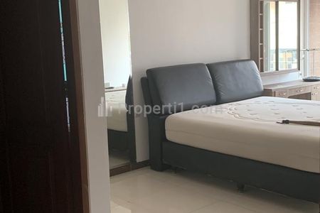 Dijual Rumah 2 Lantai Semi Furnished di Green Court Lake Cengkareng Jakarta Barat