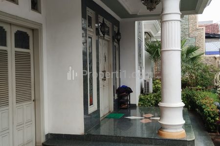 Dijual Rumah 2 Lantai di Kebon Jeruk, Jakarta Barat