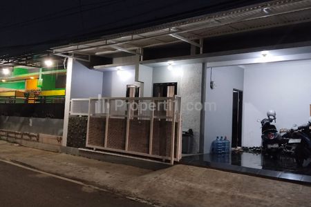 Jual Cepat Rumah Pinggir Jalan Raya Harga di Bawah Pasaran Cocok untuk Usaha di Cipageran Cimahi