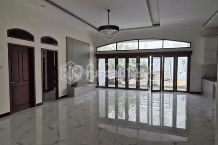 Dijual Rumah Mewah Idaman Keluarga Banget Lokasi di Arcamanik Bandung