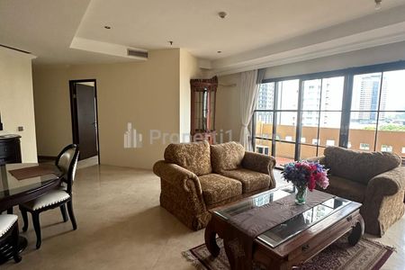 Sewa Apartment at Kusuma Chandra - 3+1 BR Full Furnished and Newly Renovated - Strategic Location in South Jakarta
