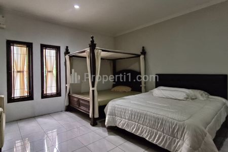 Jual Rumah di Bintaro Tangerang Selatan dekat RS Premier Bintaro - 6 Kamar Tidur