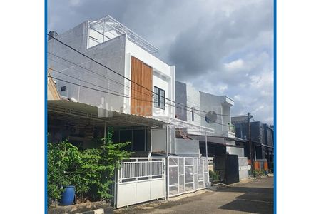 Jual Cepat Rumah 3 Lantai + Rooftop SHM di Perumahan Cibubur City, Nagrak, Gunung Putri, Bogor