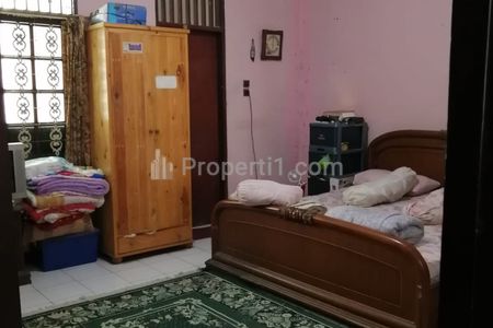 Dijual Rumah 2 Lantai Dalam Komplek di Duren Sawit Jakarta Timur