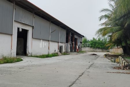 Dijual Bangunan Bekas Pabrik Jalan Raya Balaraja Serang