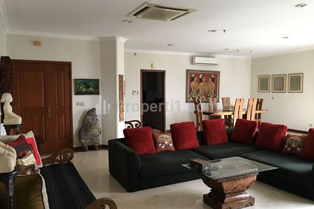 Disewakan Apartemen Penthouse Puri Casablanca Location in South Jakarta – 3+1 BR Modern Fully Furnished