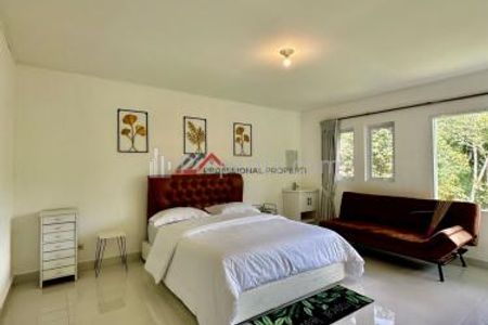 Jual Villa Arah ke Puncak Bogor - 6 Kamar Tidur Furnished Model Jepang