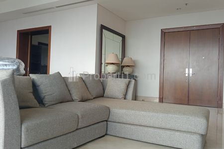 For Rent Apartment Pakubuwono Signature - 4BR Fully Furnished