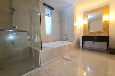 For Rent Luxury Apartment Pakubuwono View - 2+1BR Good Furnished and Good Condition