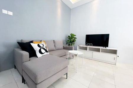 Sewa Apartemen Sudirman Park - 2 Bedroom 1 Bathroom Furnished