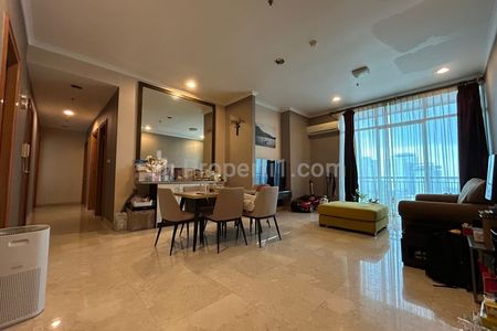 Sewa Apartemen Senayan Residence Tower 2 Tipe 3+1 BR Good Furnished