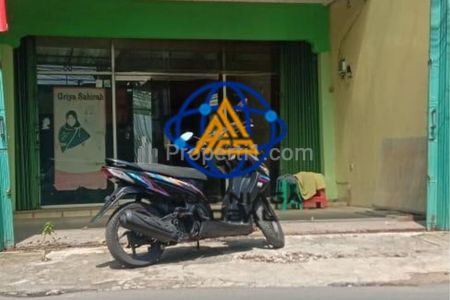 Dijual Rumah + Ruko di Ciracas Jakarta Timur Sertifikat SHM