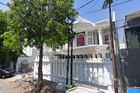 Jual Rumah Mewah 2 Lantai di Perumahan Wisma Mukti, Surabaya