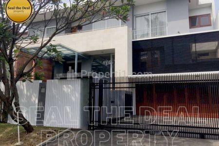 Disewakan Rumah di Pondok Indah Jakarta Selatan STD599