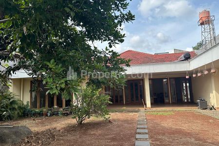 Dijual Rumah Luas Daerah Kebayoran Baru, Cipete Utara, Jakarta Selatan