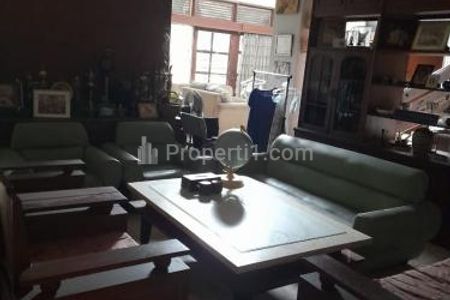 Rumah di Pesanggrahan Jakarta Selatan Dijual Cepat - 5 Kamar Tidur Unfurnish Bangunan Kokoh