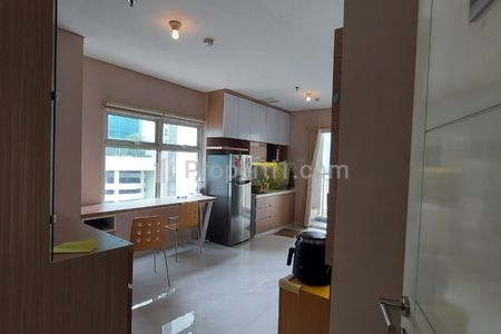 Disewakan Apartemen Madison Park Dekat Mall Central Park, Taman Anggrek, Kampus, Perkantoran, Tol, RS - 2 BR Furnished