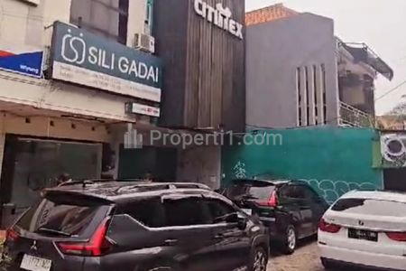 Jual Murah 3 Milyaran Ruko Raya Wiyung Surabaya - Nol Jalan Raya Kembar Samping Royal Residence - Parkiran Luas Komersial Area Cocok Buat Segala Usaha