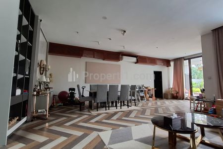Jual Apartemen Essence Darmawangsa Tipe Penthouse 3 Bedroom Private Pool