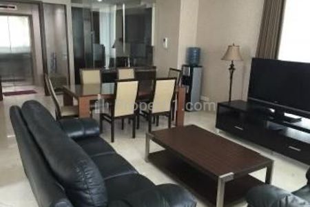 Sewa Apartemen Kemang Village Tower Ritz Tipe 2+1 BR