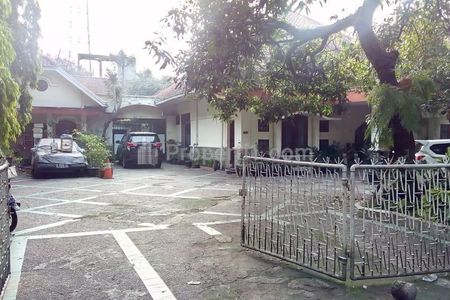 Dijual Rumah Bangunan Kolonial Siap Huni di Area Purnawarman, Bandung, Jawa Barat