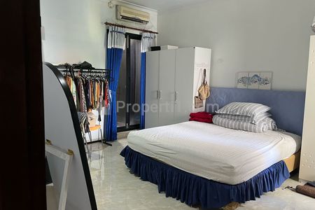 Dijual Rumah Mewah Murah di Graha Famili, Surabaya