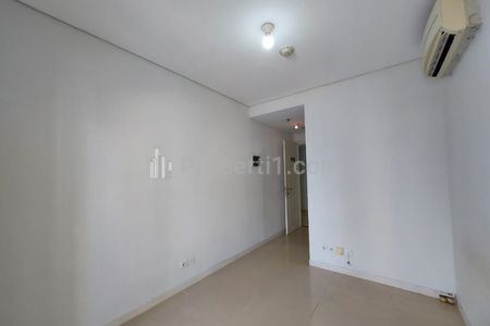 Disewakan Apartemen Madison Park Dekat Mall Central Park, Kampus, Tol - Studo Semi Furnished di AL / 18 