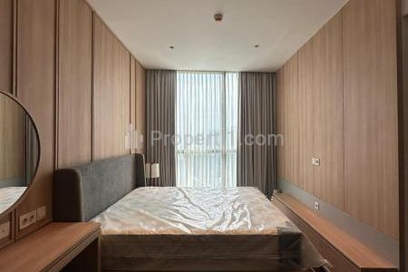 Sewa Apartemen Casa Domaine 3 BR + Balcony Full Furnished Brand New