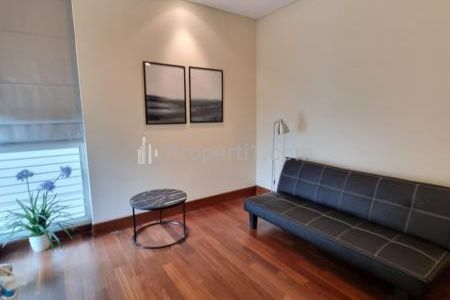 Sewa Apartemen Senayan City Residence Tipe 3+1 BR Good Furnished