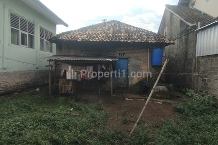 Dijual Rumah Lokasi Strategis Pinggir Jalan Raya Gisting Bawah, Tanggamus