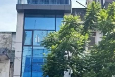 Dijual Ruko 3,5 Lantai di Raya Kembang Jepun, Surabaya