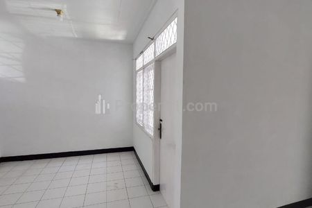 Disewakan Rumah Strategis & Nyaman Siap Huni di Arcamanik, Kota Bandung