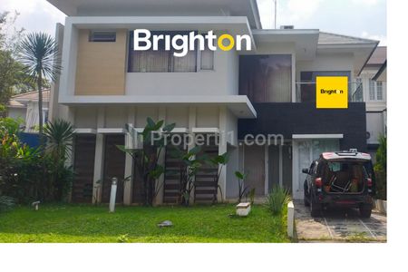 Sewa Murah Rumah Elite Vassa Lake Lippo Cikarang, Bekasi