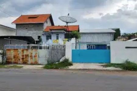 Dijual Gudang di Raya Komodor Yos Sudarso, Pasuruan