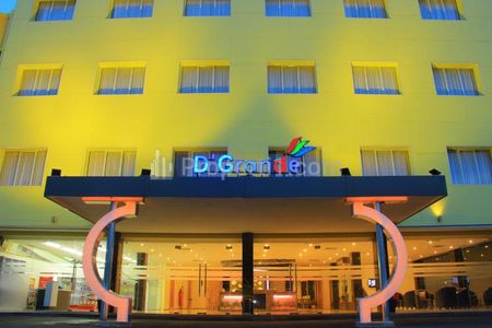 Dijual Hotel 5 Lantai Bagus di Lubuk Baja ( Nagoya ), Batam