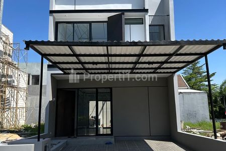 Rumah Dijual di Greenlake Citraland Surabaya Barat New Gress