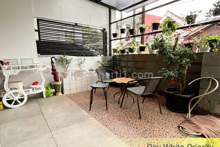 Dijual Rumah Siap Huni Puyuh Bintaro Jaya Sektor 5, Tangerang Selatan