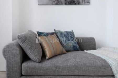 For Lease Apartmennt Senopati Suites 2+1 BR Full Furnished