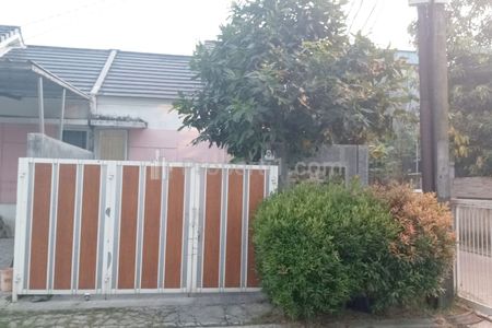 Sewa Rumah Corner di Talaga Bestari Tangerang Lokasi Strategis Dekat Komersial Area
