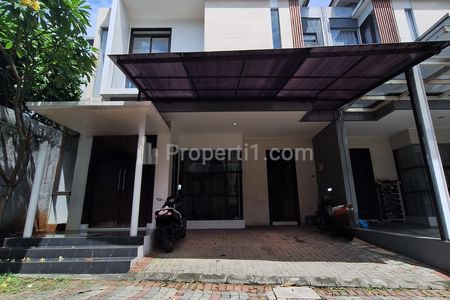 Dijual Rumah Modern Minimalis Townhouse di Duren Tiga, Mampang Prapatan, Jaksel