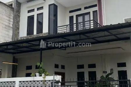 Dijual Rumah Estetik 3 Lantai Siap Huni di Kiaracondong Bandung