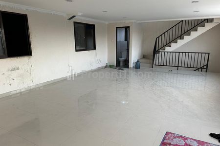 Disewakan Gudang di Daan Mogot, Jakarta Barat Luas Tanah 360m2