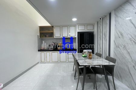 Jual Rumah Fully Furnish di Komplek Sentosa Park Jalan Tapian Nauli Ps.1 - Medan