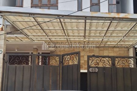 Jual Rumah Minimalis Modern Lingkungan Aman dan Asri di Cilandak Timur Jakarta Selatan