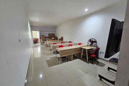 Dijual atau Disewakan Ruko 3 Lantai di Kembangan Utara Jakarta Barat