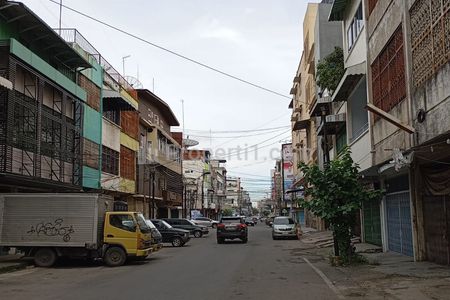 Disewakan Ruko di Inti Kota Medan - Jalan Bandung Simp. Jalan Cirebon