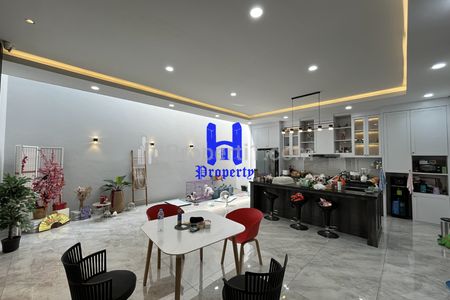 Jual Rumah Furnish Lux di Komplek Citraland Gama City Medan Cluster Grenadines