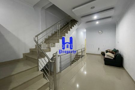Disewakan Rumah Kondisi Siap Huni Komplek Brayan City - Medan