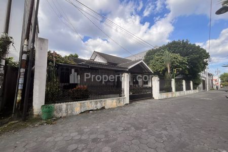 Jual Tanah Strategis Bonus Bangunan di Seturan Yogyakarta Dekat STIE YKPN, UPN, Pakuwon Mall